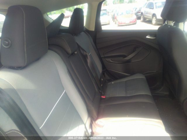 1FMCU9GX9FUB23785 Ford ESCAPE SE