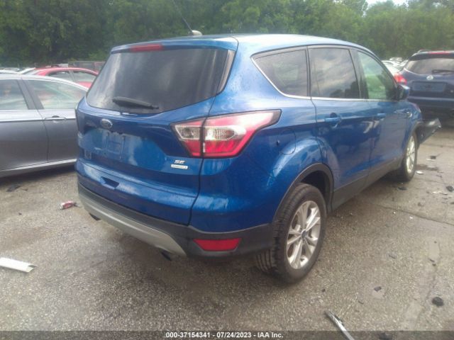 1FMCU0GDXHUB99214 Ford ESCAPE SE