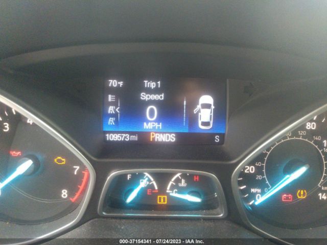 1FMCU0GDXHUB99214 Ford ESCAPE SE
