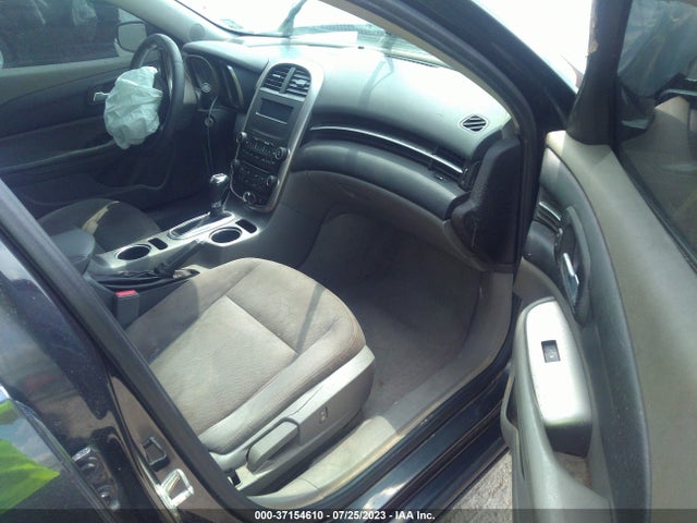 Chevrolet MALIBU LS 2015 1G11B5SL4FF179483 Image 5