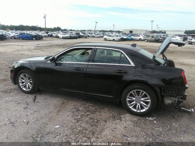 2C3CCAAG1JH218326 Chrysler 300 Touring L