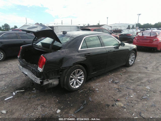 2C3CCAAG1JH218326 Chrysler 300 Touring L