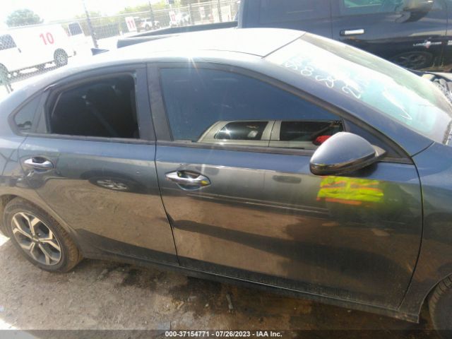 3KPF24AD6ME277150 KIA Forte Lxs