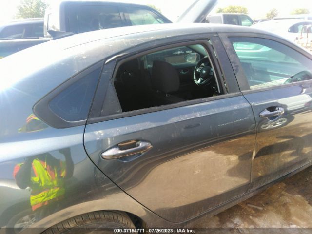 3KPF24AD6ME277150 KIA Forte Lxs