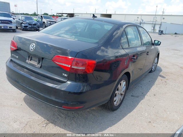 3VWD17AJ2FM267030 Volkswagen Jetta Sedan 1.8t Se