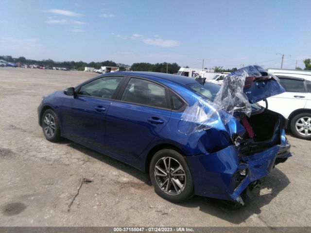 3KPF24AD3PE586126 KIA Forte Lxs