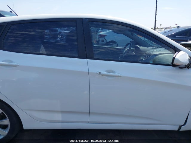 2014 HYUNDAI ACCENT SE VIN: KMHCU5AE9EU196573