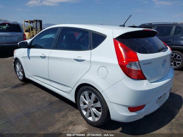 2014 HYUNDAI ACCENT SE VIN: KMHCU5AE9EU196573