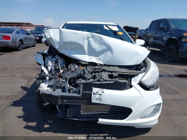 2014 HYUNDAI ACCENT SE VIN: KMHCU5AE9EU196573