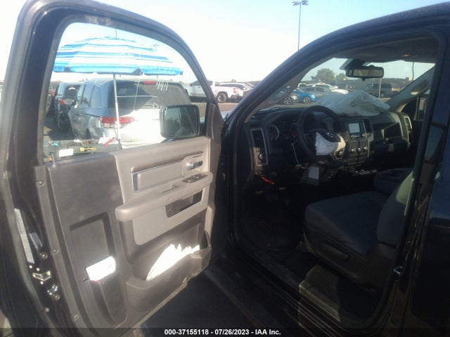 3C6JR6AG9GG381899 RAM 1500 Express