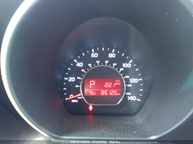 KNDJN2A2XE7018652 KIA Soul Base
