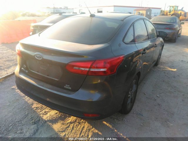 1FADP3FE2JL259581 Ford FOCUS SE
