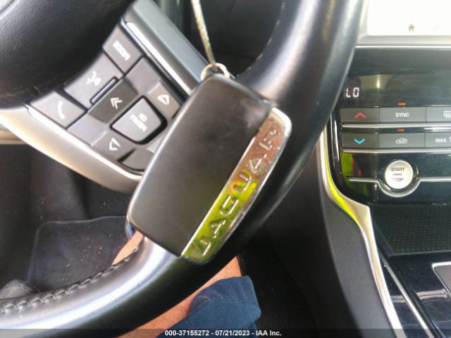SAJAR4FX5KCP52396 Jaguar Xe 25t