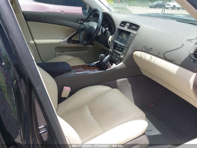 2010 LEXUS IS 250 VIN: JTHBF5C21A2097828