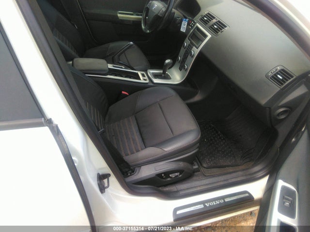 2010 VOLVO S40 2.4I VIN: YV1390MS9A2500494