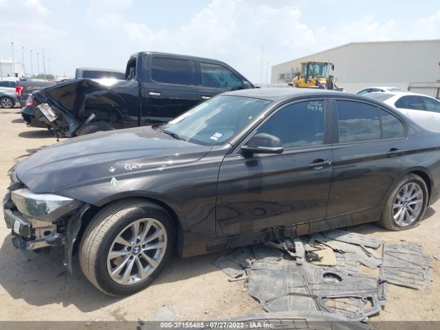 WBA8A9C54HK619760 BMW 3 Series 320i
