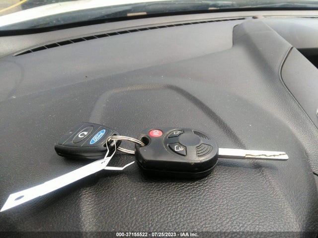 2017 FORD ESCAPE S VIN: 1FMCU0F7XHUB21527
