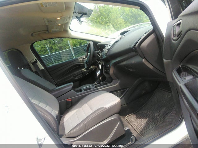 2017 FORD ESCAPE S VIN: 1FMCU0F7XHUB21527