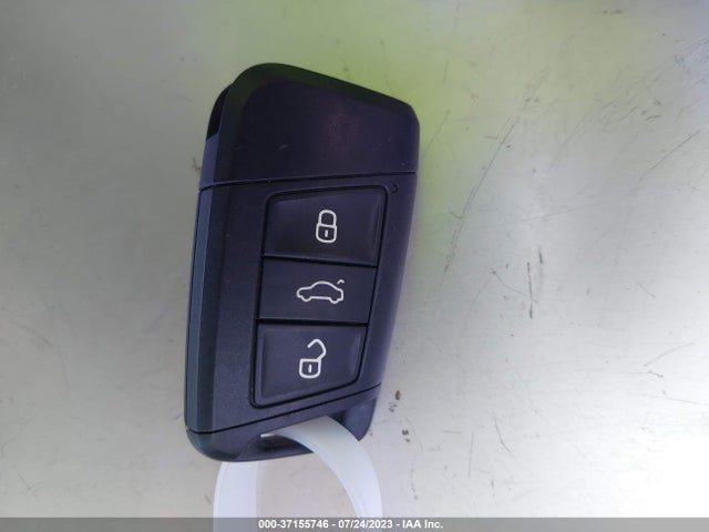 3VWC57BU5KM228242 Volkswagen Jetta S/se/r-line
