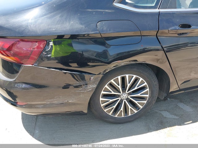 3VWC57BU5KM228242 Volkswagen Jetta S/se/r-line
