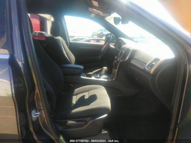 1C4RJFAG8HC941872 Jeep Grand Cherokee Laredo