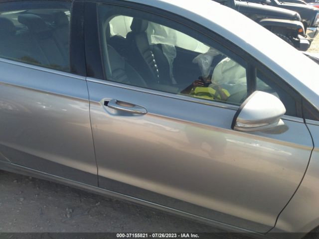 3FA6P0CD3LR130806 Ford FUSION SEL