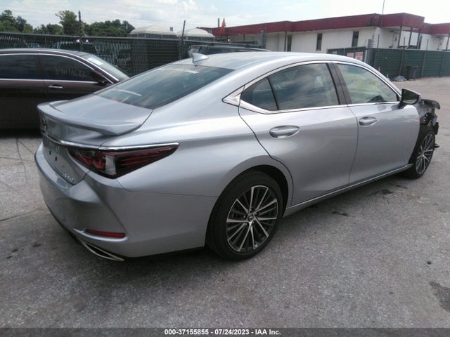 58ADZ1B15NU131822 Lexus Es Es 350