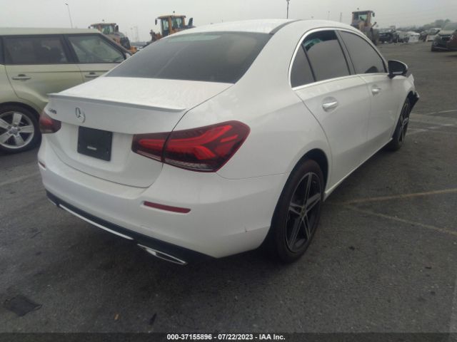 W1K3G4EB7NJ371772 Mercedes-Benz A-class A 220