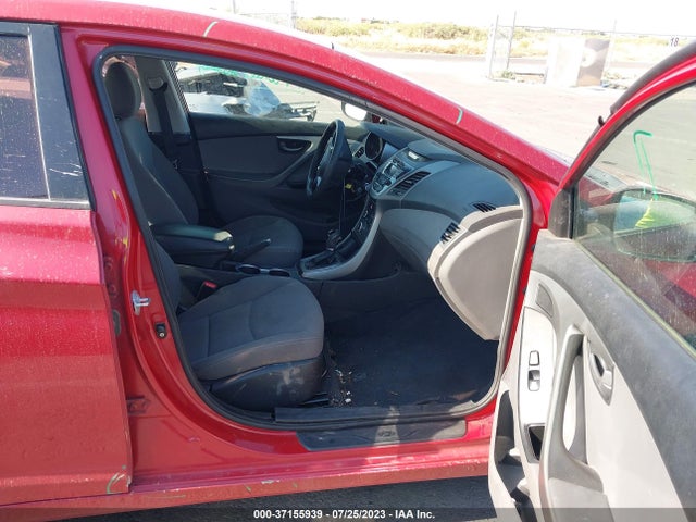 2014 HYUNDAI ELANTRA SE VIN: KMHDH4AE8EU105425