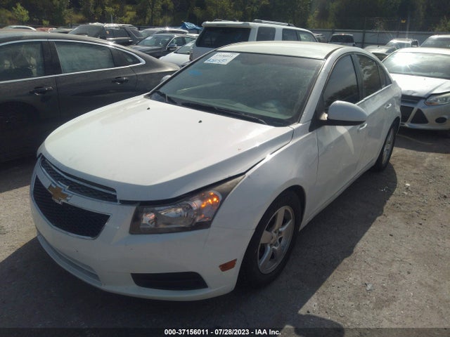 Chevrolet CRUZE LT 2015 1G1PC5SB8F7171248 Image 2
