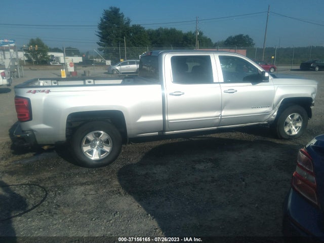 2018 CHEVROLET SILVERADO 1500 LT VIN: 3GCUKREC2JG483409