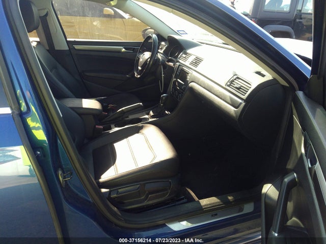 1VWAT7A33GC047171 Volkswagen Passat 1.8t R-line W/comfort Pkg