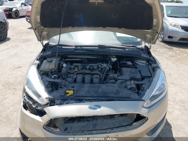 1FADP3F28HL258810 Ford FOCUS SE