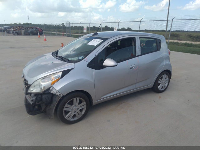 Chevrolet SPARK LS 2015 KL8CB6S99FC710603 Image 2