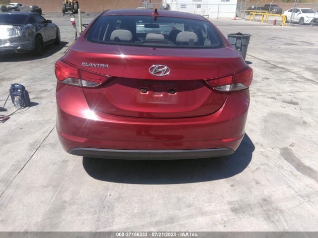 2016 HYUNDAI ELANTRA SE VIN: 5NPDH4AE4GH696337