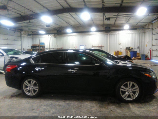 Продажа на аукционе авто 2017 Nissan Altima 3.5 Sl, vin: 1N4BL3AP4HC181360, номер лота: 37156343