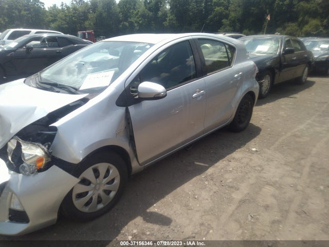 Toyota Prius C One/three/two/four 2014 JTDKDTB38E1564468 Image 14