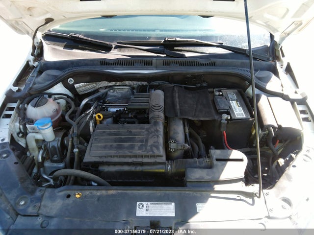 3VWDB7AJ4HM325770 Volkswagen Jetta 1.4t Se