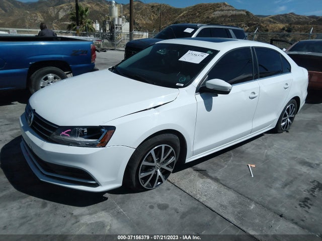3VWDB7AJ4HM325770 Volkswagen Jetta 1.4t Se
