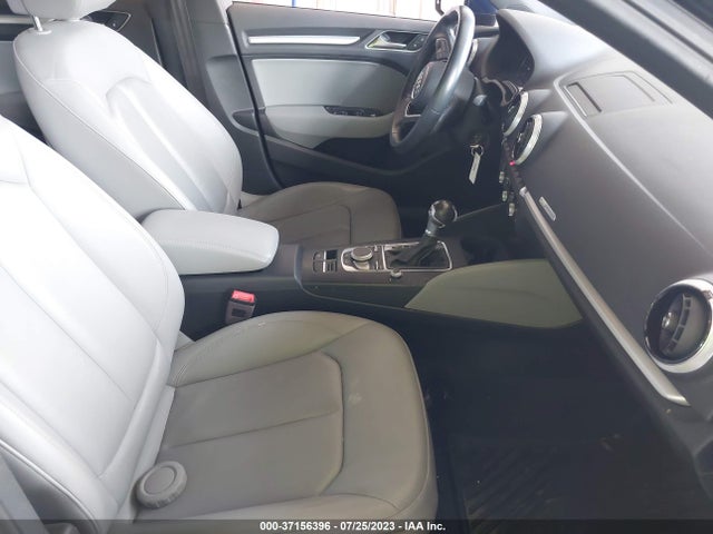 WAUAUHFFXJ1007887 Audi A3 Sedan Premium/tech Premium