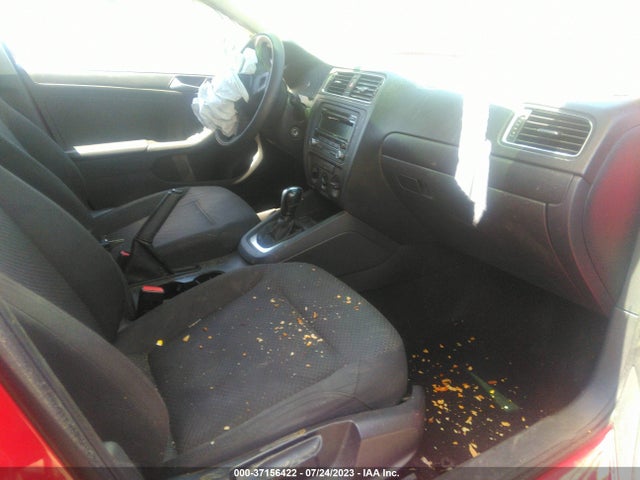 3VW2K7AJ4EM394929 Volkswagen Jetta Sedan S