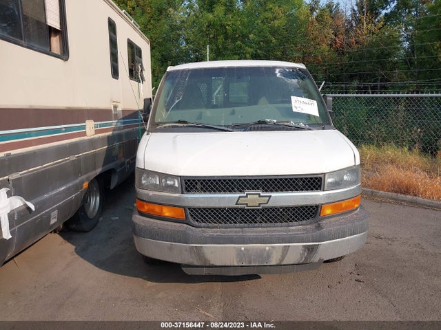 Chevrolet EXPRESS CARGO VAN 2016 1GCWGAFF7G1211448 Image 12