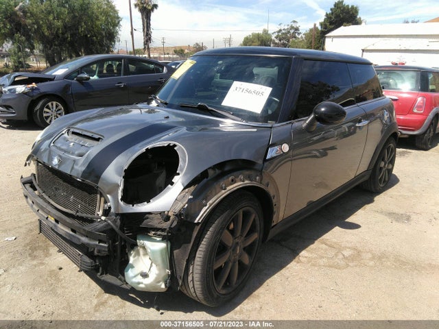 2010 MINI COOPER HARDTOP S VIN: WMWMF7C59ATX43267