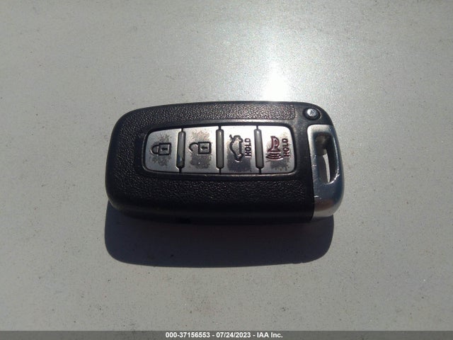 2013 HYUNDAI AZERA VIN: KMHFG4JG6DA215628