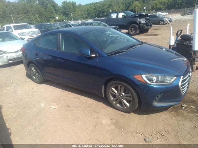2018 5NPD84LF2JH231276 main image