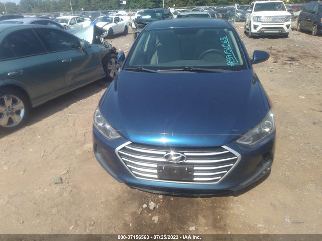 Hyundai ELANTRA SEL 2018 5NPD84LF2JH231276 Image 4