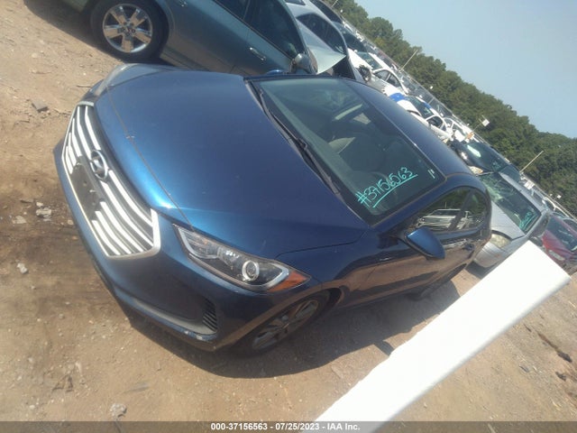 Hyundai ELANTRA SEL 2018 5NPD84LF2JH231276 Image 2