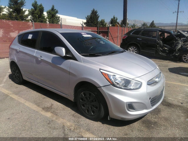 Hyundai ACCENT SE 2017 KMHCT5AEXHU343393 Image 1