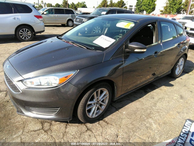 Ford FOCUS SE 2015 1FADP3K29FL248967 Image 2