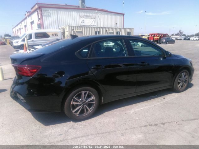3KPF24AD6PE622732 KIA Forte Lxs